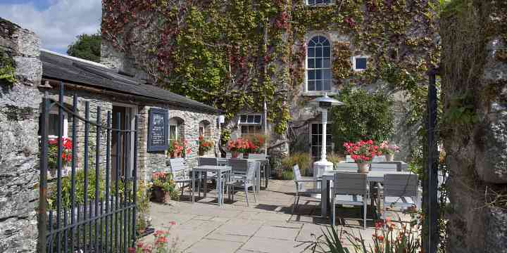 The Gallery Cafe Courtyard