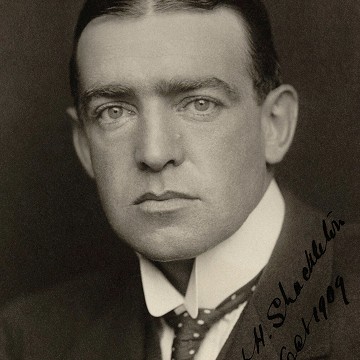 Earnest Shackleton