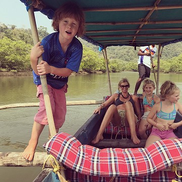 Willia, Joanna, Belle and Mimi