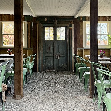 Jo's Pantry Casual Dining