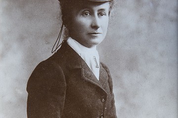 Isabel Shackleton in her hunting clothes